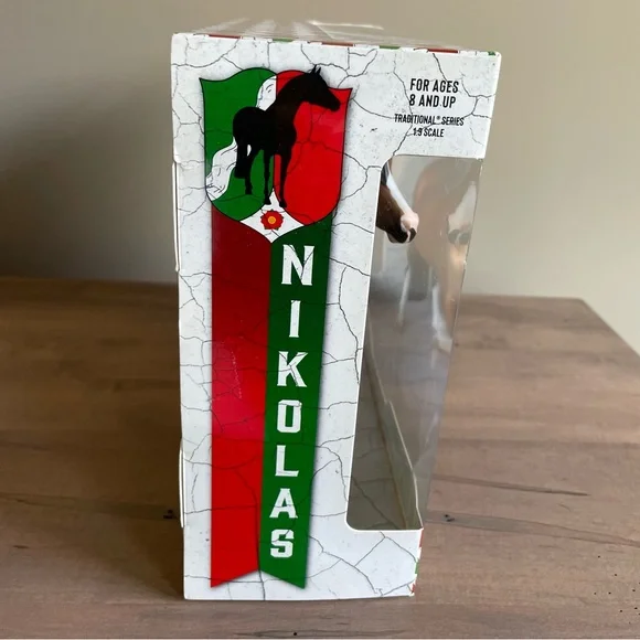 BREYERFEST - Nikolas 2022 Celebration Horse - #711506 - Picture 6 of 10